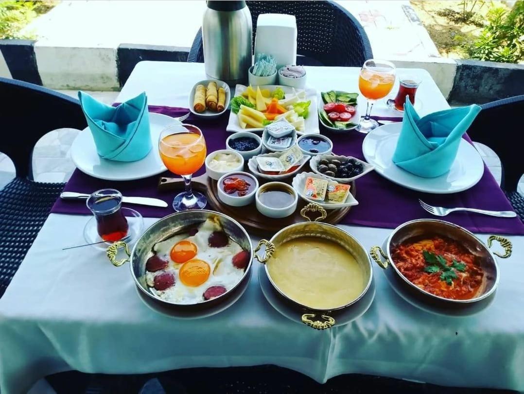 Riverside Garden Resort & Suna'S Beach Club Krini Exteriér fotografie