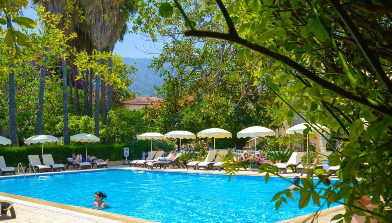 Riverside Garden Resort & Suna'S Beach Club Krini Exteriér fotografie